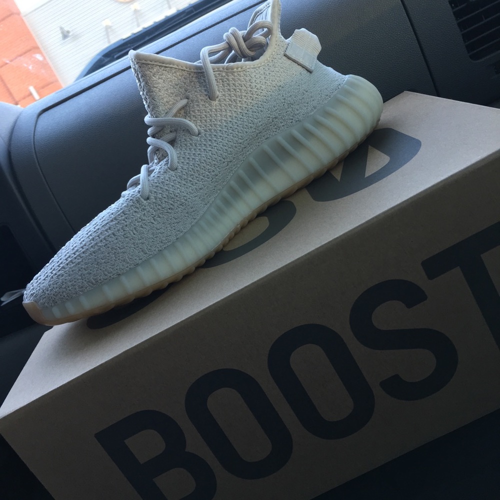 Yeezy Boost v2 sesame color